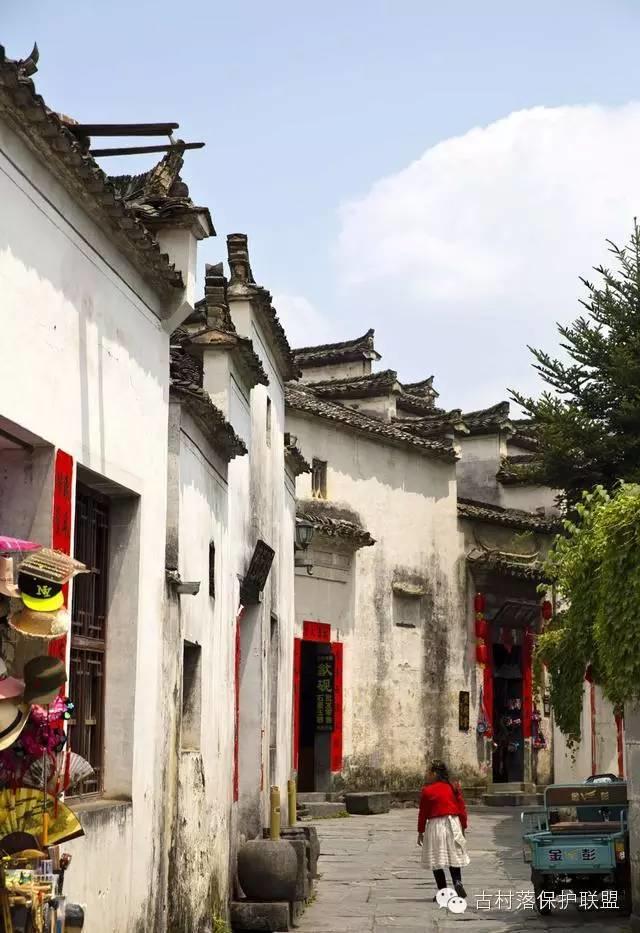 徽派古民居建筑的典范：西递古村落