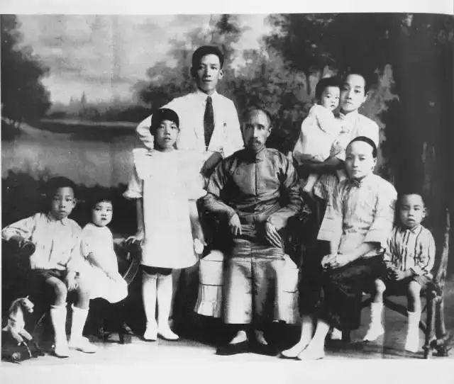 华裔建筑师贝聿铭（作品全集）