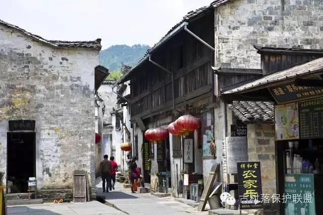 徽派古民居建筑的典范：西递古村落