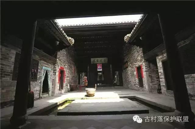 民间故宫 · 张谷英村