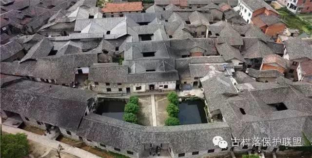 民间故宫 · 张谷英村