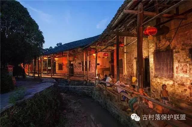 民间故宫 · 张谷英村