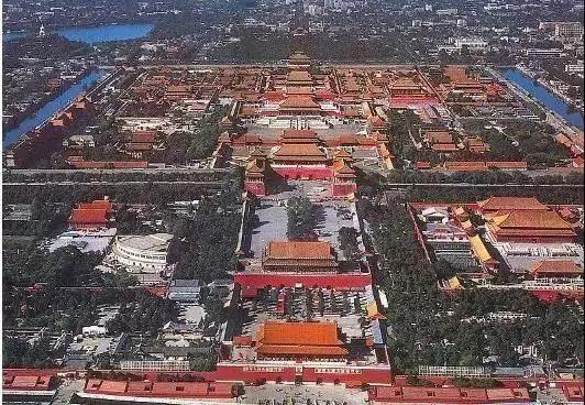 京城文化漫步 | 记忆中的老北京,听老舍讲讲“向往的生活” 京城文化漫步 | 记忆中的老北京,听老舍讲讲“向往的生活”
