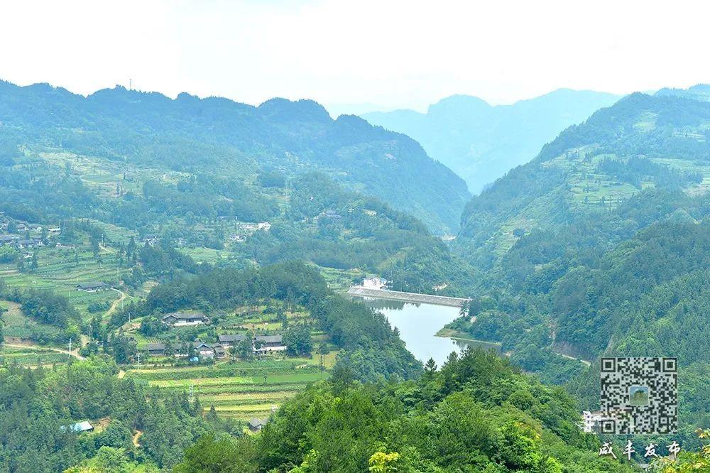 东厢溪:揽青山入怀 枕溪水而眠 东厢溪:揽青山入怀 枕溪水而眠