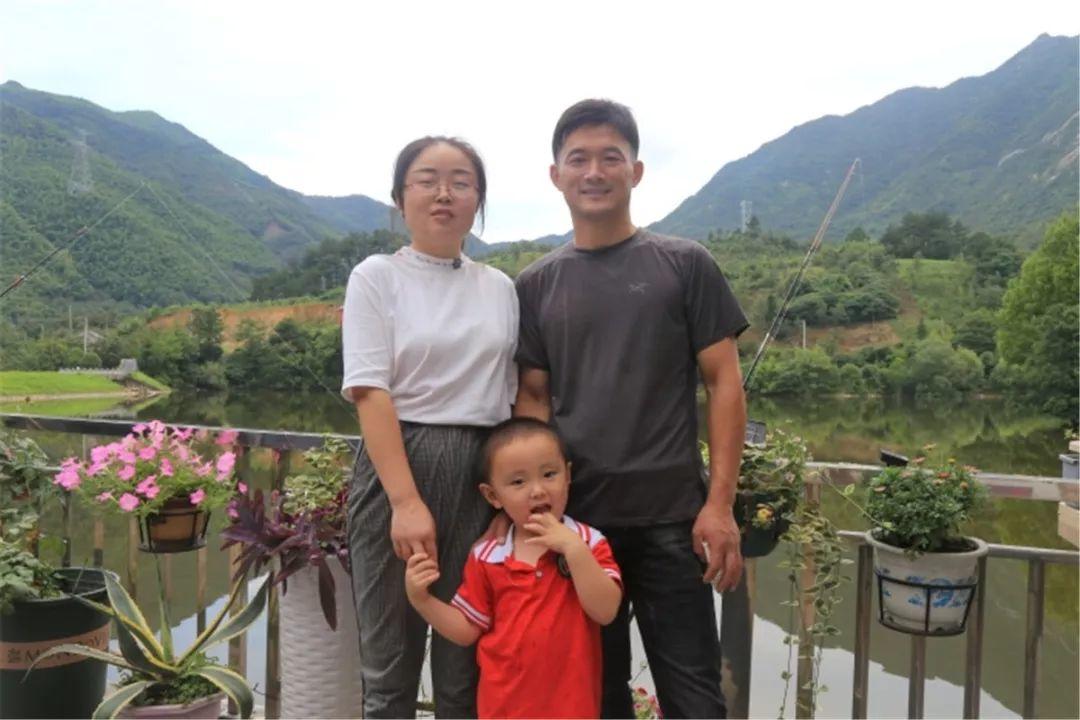 聚焦省界民族乡 | 小喻老板：借农庄，撑起主客之间的那扇窗