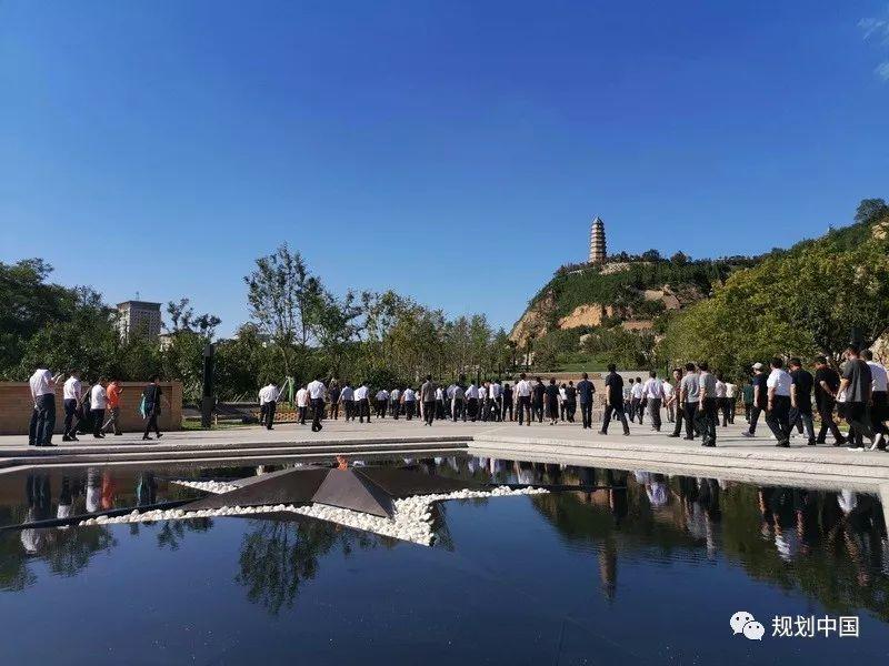 王凯:以人民为中心,全面推进城市人居环境建设 王凯:以人民为中心,全面推进城市人居环境建设