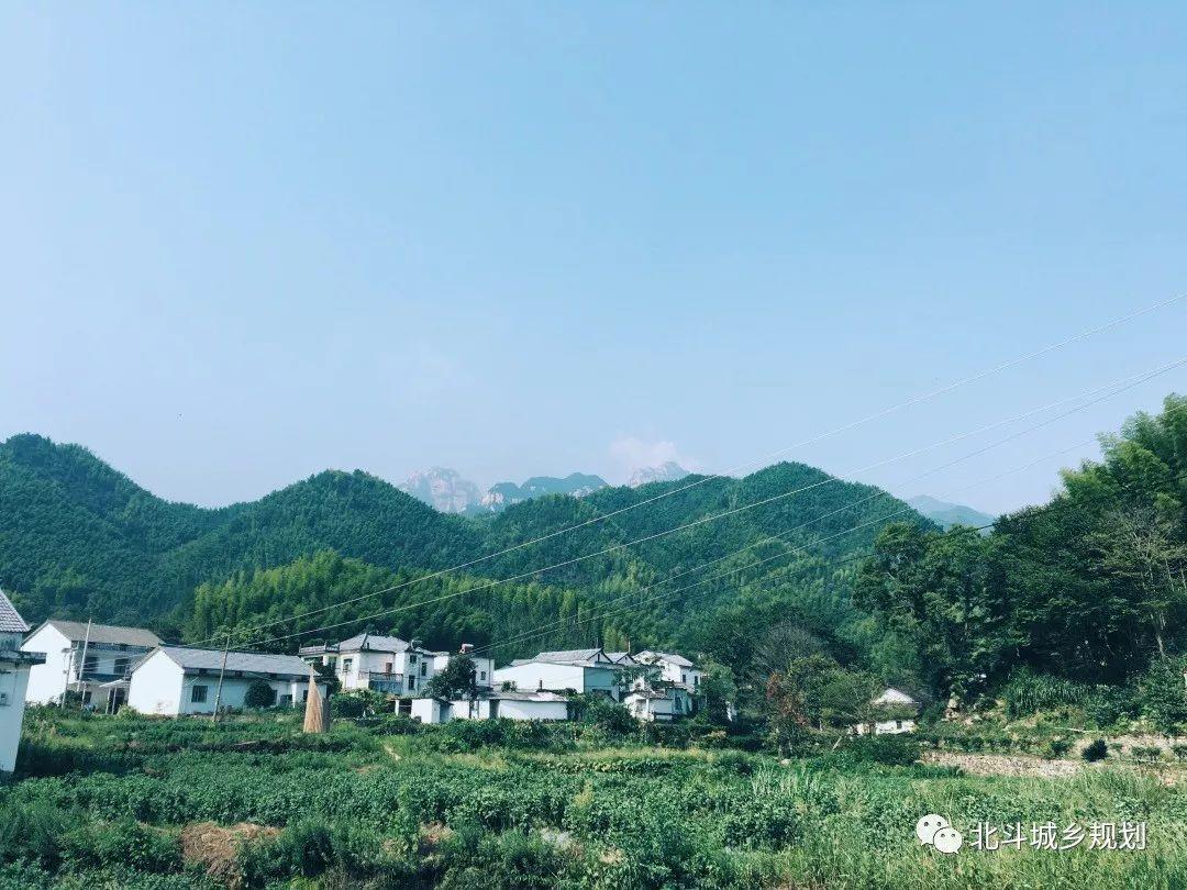 随行潜山，探寻万涧