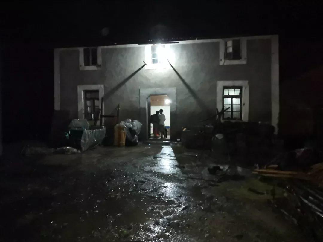 “迅速+专业”︱临安分局积极做好湍口镇雨后地质灾害防范和处置工作 “迅速+专业”︱临安分局积极做好湍口镇雨后地质灾害防范和处置工作