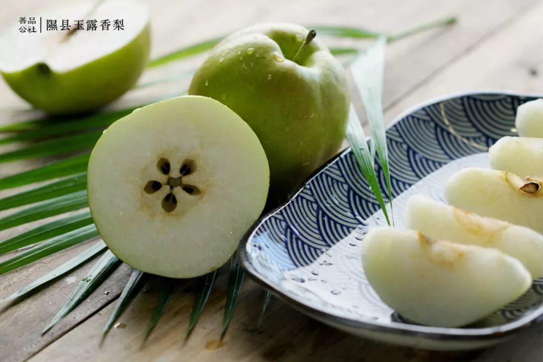 有人在困难里认输，有人在苦难里涅槃