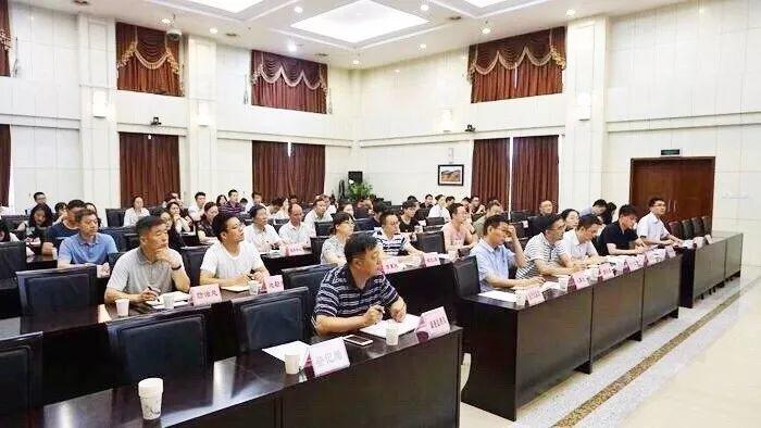 来来来，感受一下四川乌蒙山区脱贫攻坚的脉动！