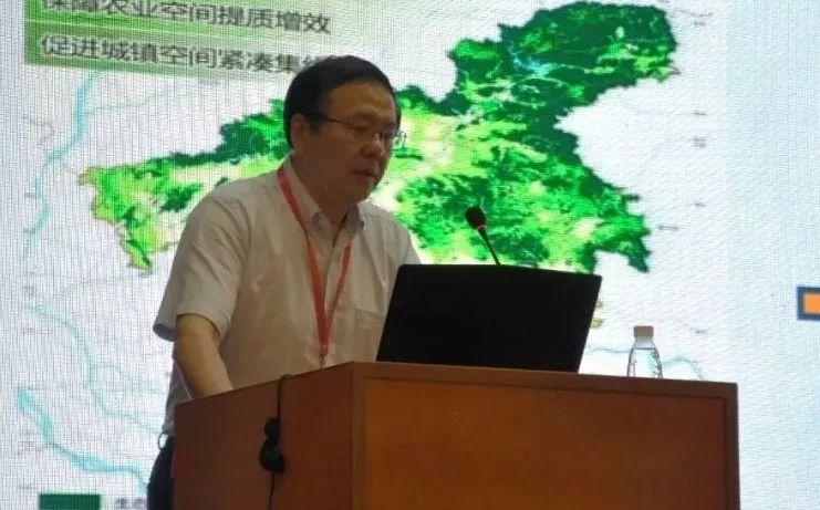 张新长：如何整合基础地图数据并进行级联更新应用丨城市数据派