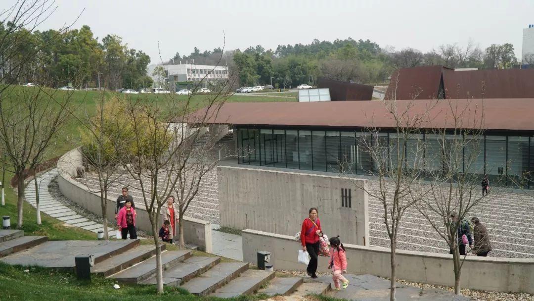 中国建筑学教育基地在南京!这里让你一天看遍霍尔、矶崎新、王澍、妹岛和世...... 中国建筑学教育基地在南京!这里让你一天看遍霍尔、矶崎新、王澍、妹岛和世......