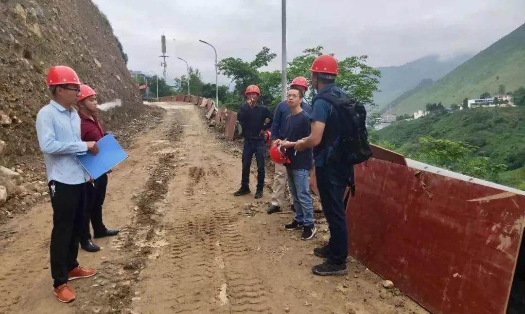来来来，感受一下四川乌蒙山区脱贫攻坚的脉动！
