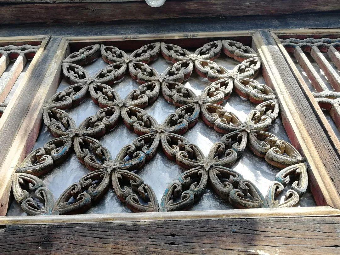 掀开千年古村的神秘面纱…… 掀开千年古村的神秘面纱……