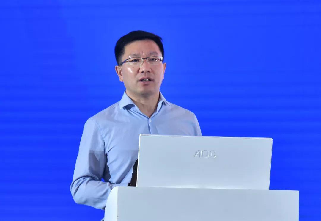年会福利PPT: 城市交通未来图景——技术赋能与生态创新 年会福利PPT: 城市交通未来图景——技术赋能与生态创新