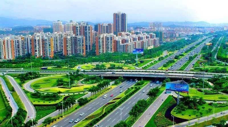 【研究】快速城镇化地区外来人口入户时空特征与影响因素分析——基于2010~2015年东莞积分入户全样本数据 【研究】快速城镇化地区外来人口入户时空特征与影响因素分析——基于2010~2015年东莞积分入户全样本数据