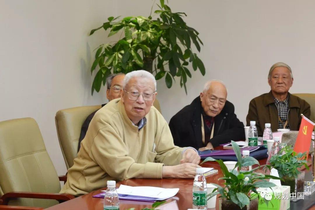 中国城镇化研究40年与南京大学城乡规划学科发展 中国城镇化研究40年与南京大学城乡规划学科发展