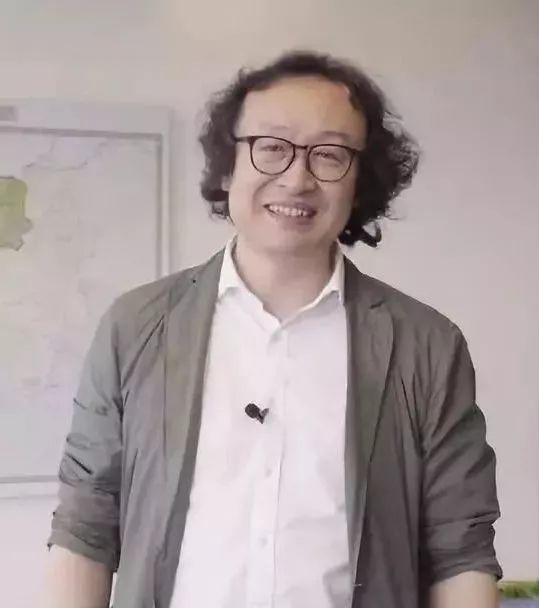 与新区同舟共济!他是天府新区优秀人才匡晓明! 与新区同舟共济!他是天府新区优秀人才匡晓明!