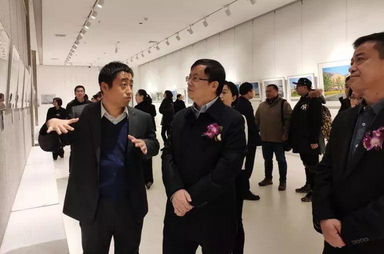 《国家工业遗产影像志》摄影展第七站在本溪开幕 《国家工业遗产影像志》摄影展第七站在本溪开幕