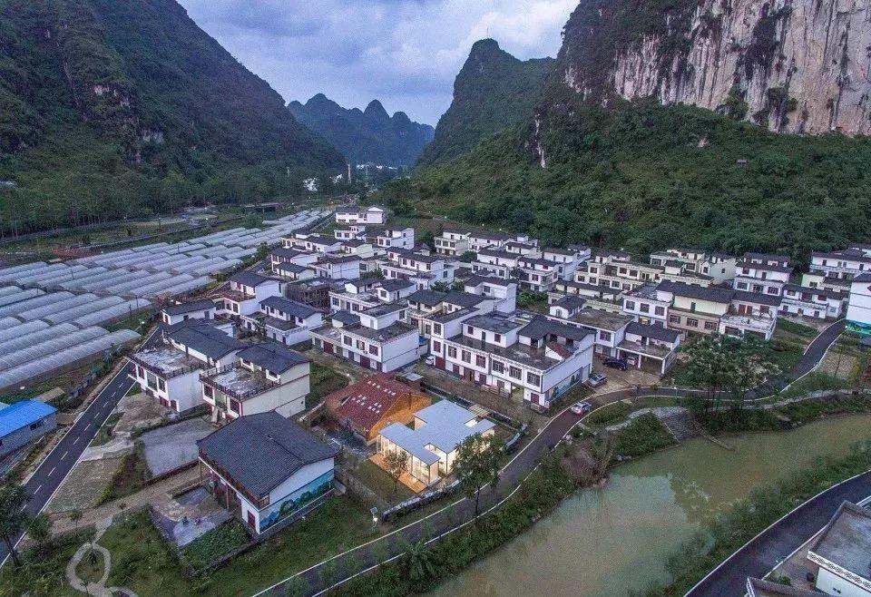 如果你在农村有块地,就建一座这样的房子吧 如果你在农村有块地,就建一座这样的房子吧
