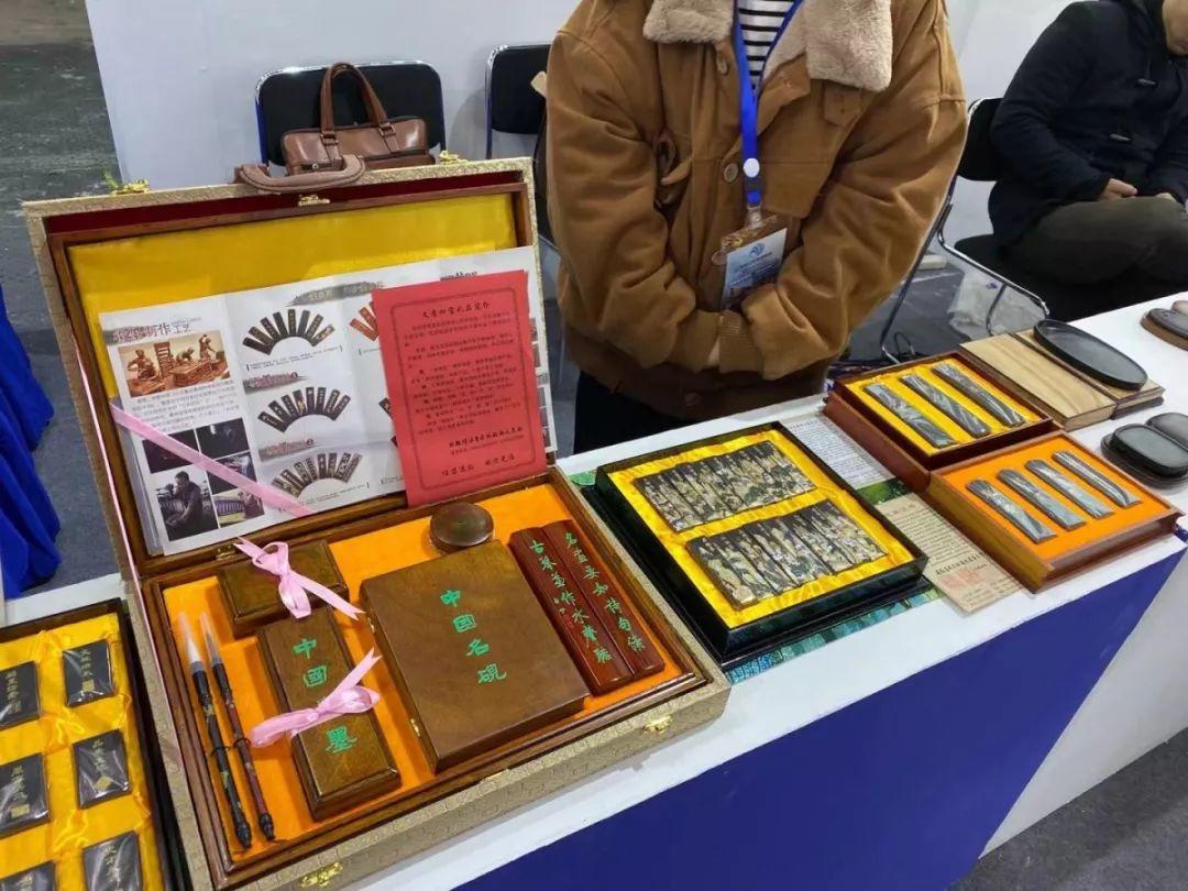 绩溪县旅游产品亮相中国国际旅游景区装备博览会