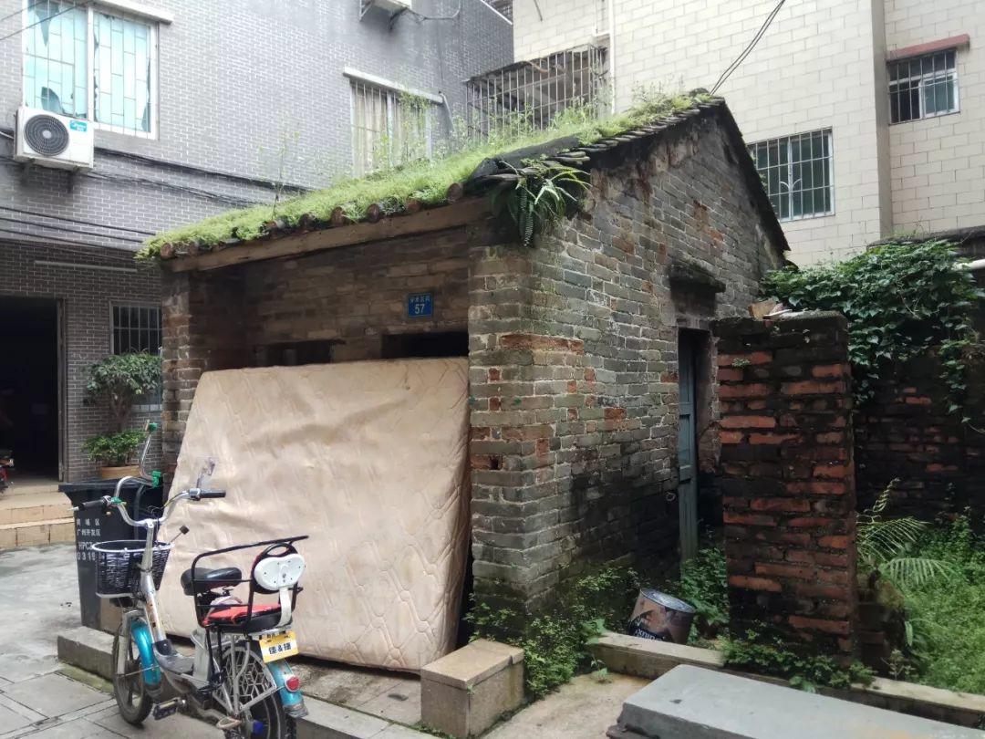 【田野随录】门楼、祠堂、旧庙记录的深井故事 【田野随录】门楼、祠堂、旧庙记录的深井故事