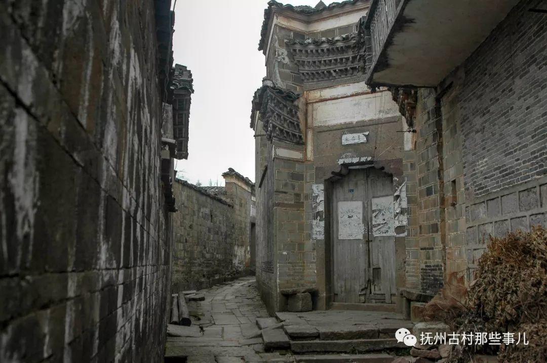 黄坊村：好与名山作主人