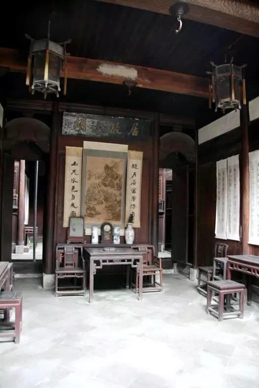 探访胡适故居：年轻时爱情也是一团麻