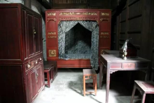 探访胡适故居：年轻时爱情也是一团麻
