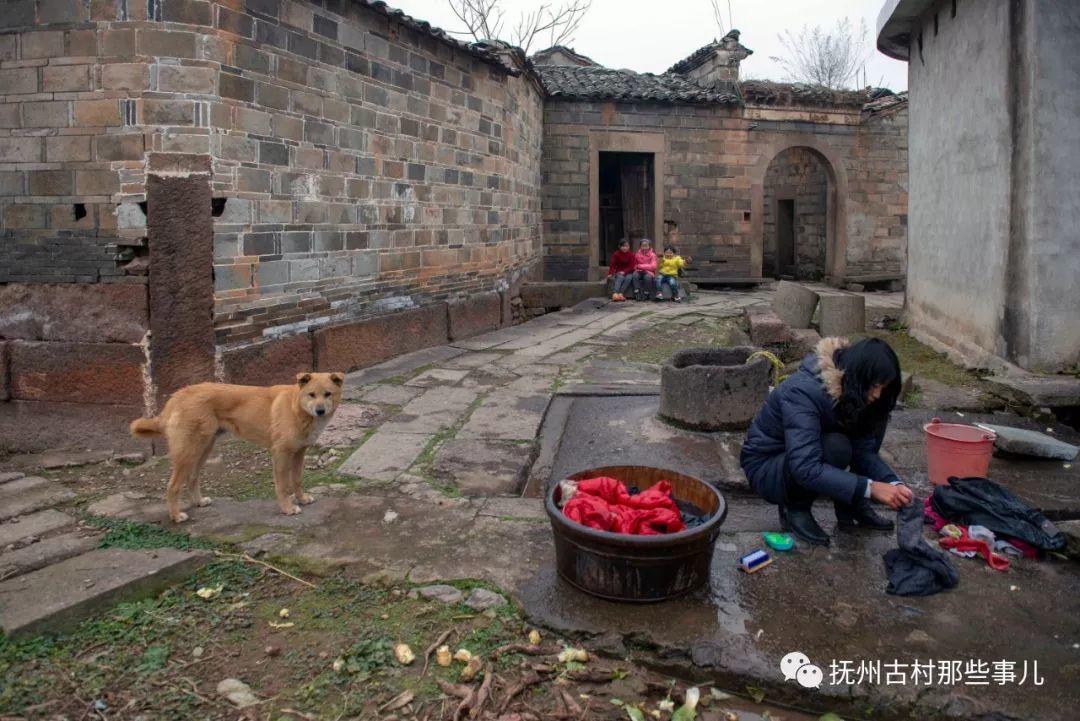 黄坊村：好与名山作主人