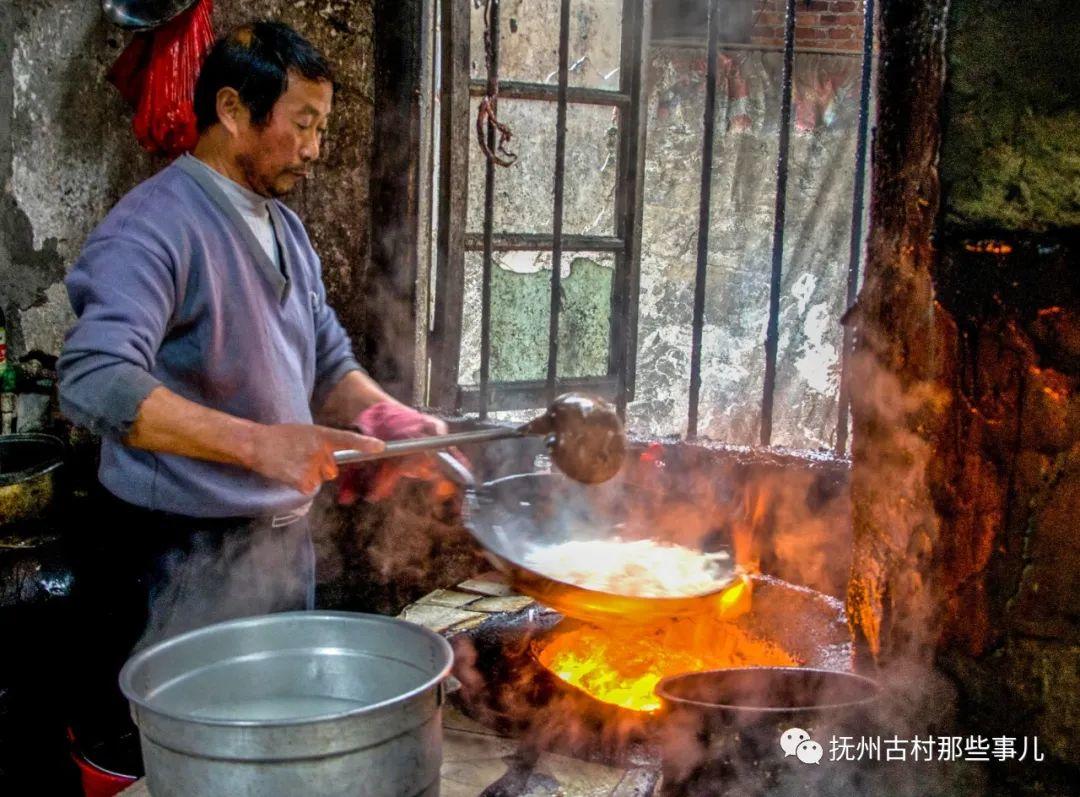 黄通邓家村：脱山漉酒共一醉