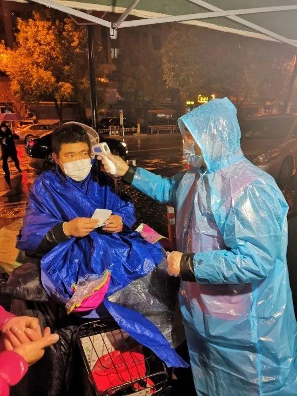 疫情不止,周末不休︱市规划和自然资源局持续奋战疫情防控第一线 疫情不止,周末不休︱市规划和自然资源局持续奋战疫情防控第一线