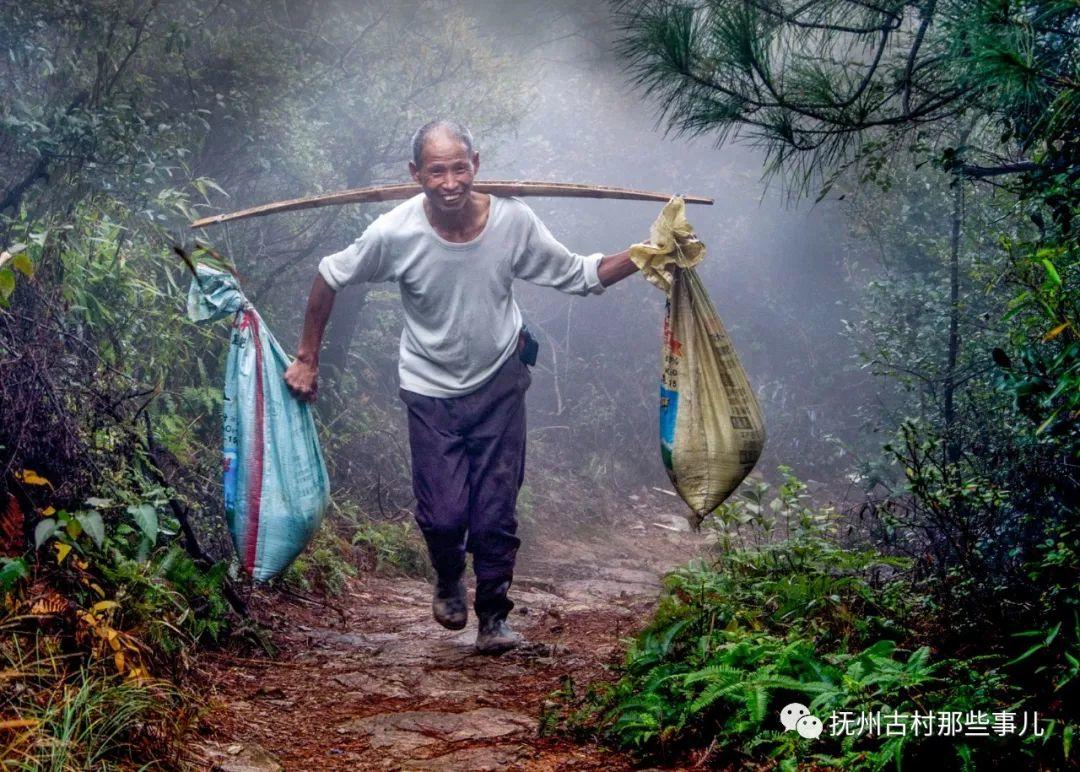 黄通邓家村：脱山漉酒共一醉