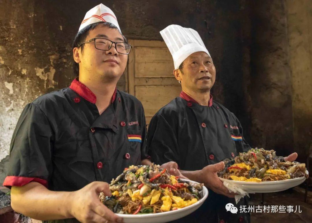 黄通邓家村：脱山漉酒共一醉