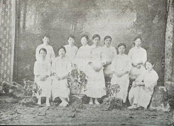 国际妇女节特辑｜20世纪初女性高校志愿填报指南