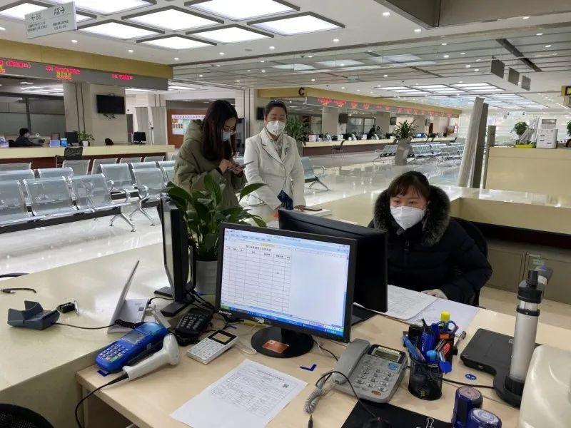 钱塘新区不动产登记，巾帼不让须眉