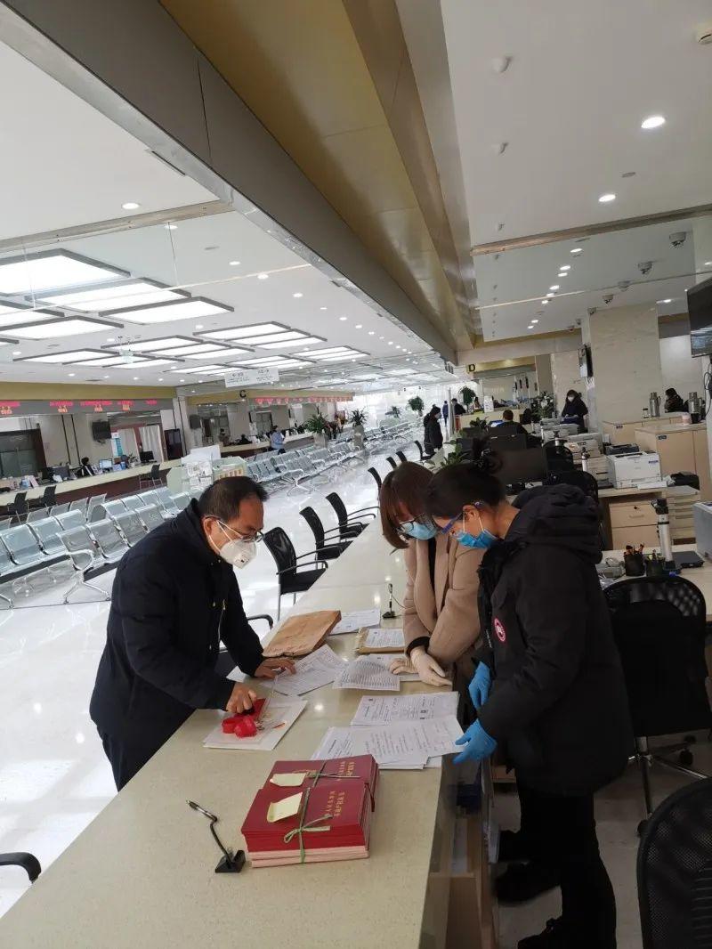 钱塘新区不动产登记，巾帼不让须眉