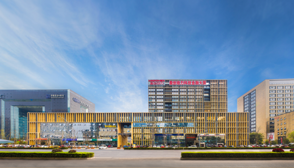 【公园城市示范区建设进行时】将创新融入城市生产生活各个方面
