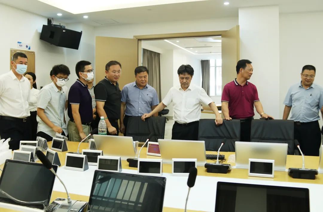 廉江市委书记林海武率队调研廉江市新型智慧城市一期工程