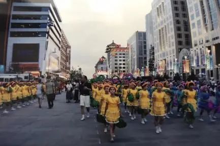 规划科普 | 百年金街,步行天堂——王府井步行街区诞生记 规划科普 | 百年金街,步行天堂——王府井步行街区诞生记