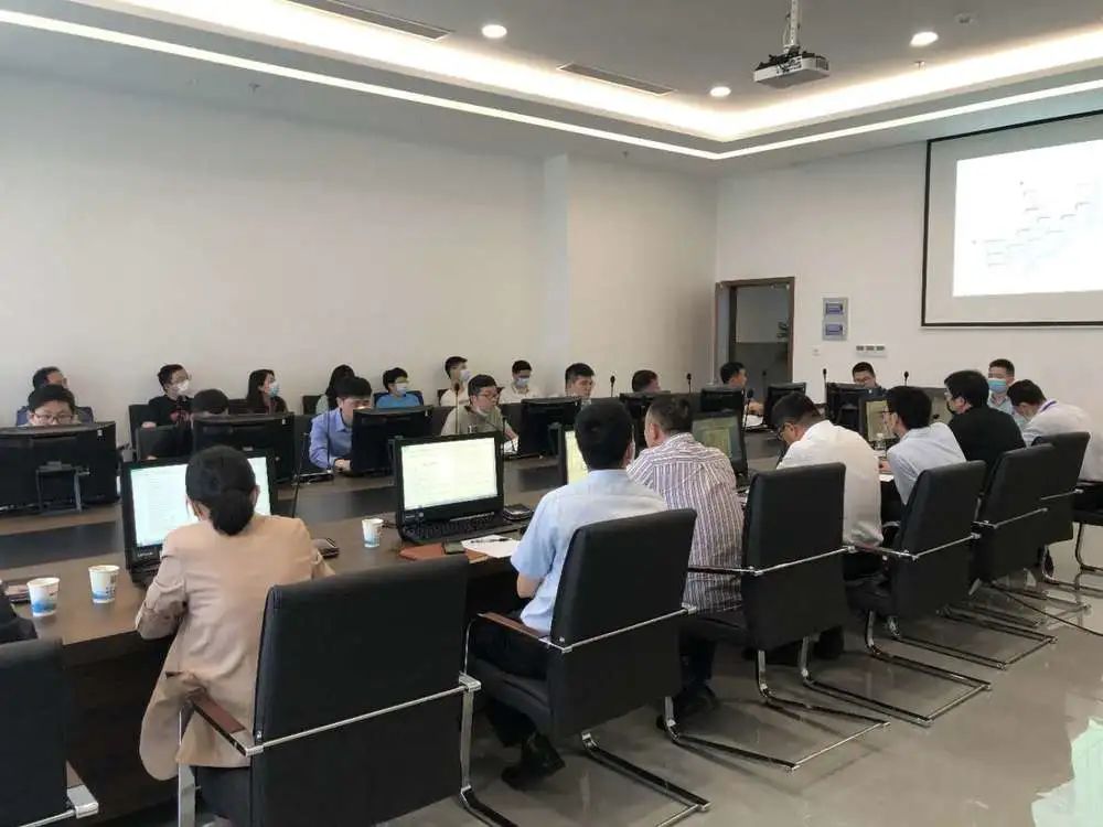 企业感谢送锦旗 优质服务获点赞 企业感谢送锦旗 优质服务获点赞