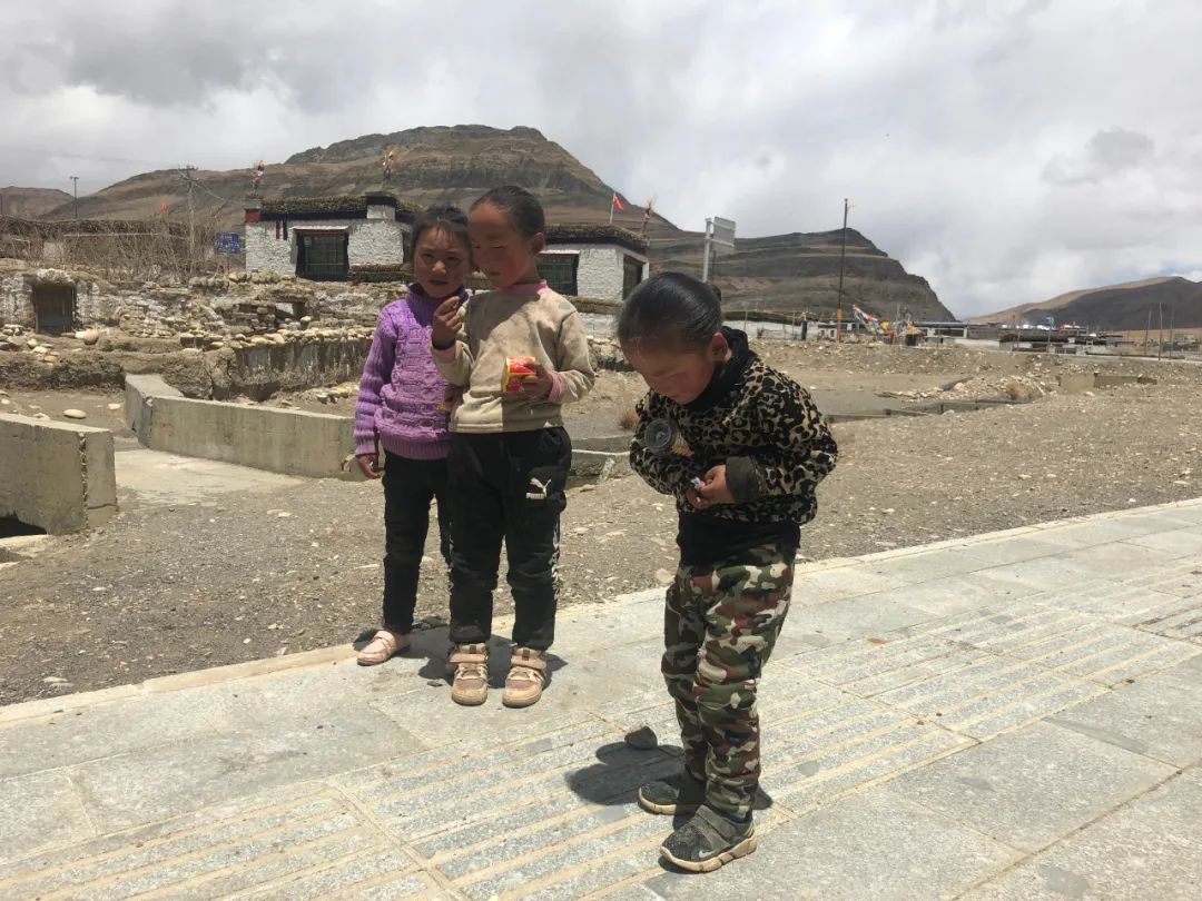 在珠峰挑战自己,重拾勇气,幸运! 在珠峰挑战自己,重拾勇气,幸运!