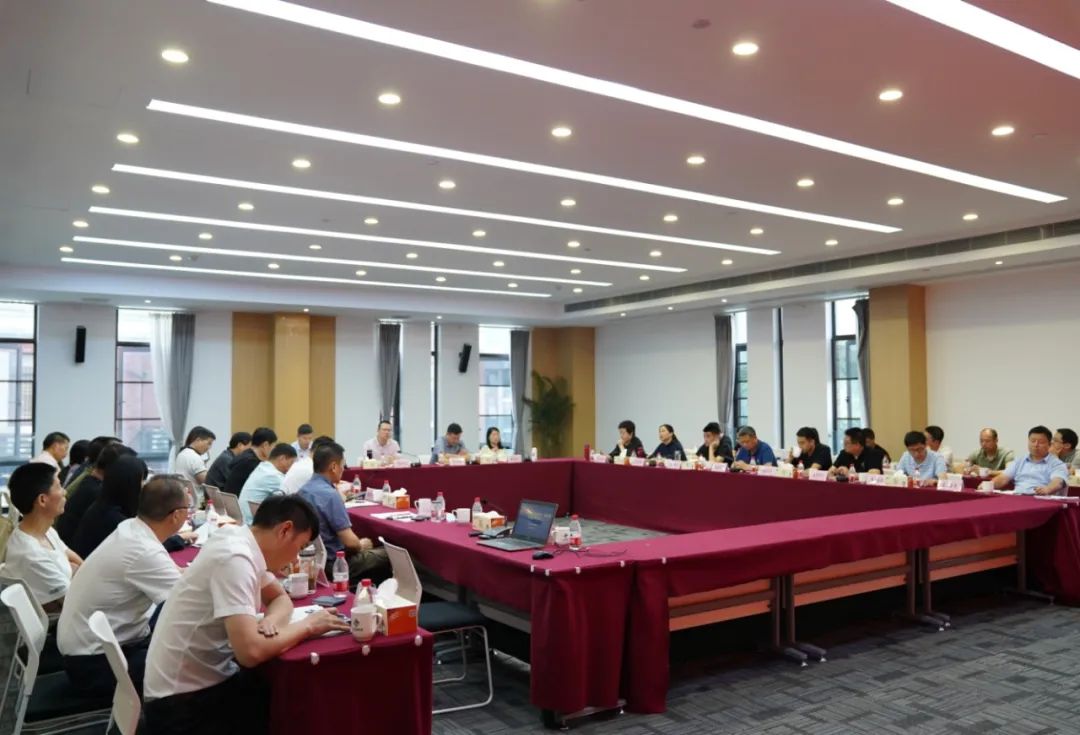 以“硬核”作风投身高品质做地|市土地储备中心召开“优作风、提质量”专项行动会议