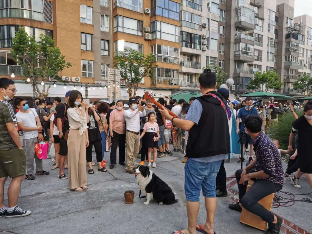 上海夜生活节的摊位算不算地摊？