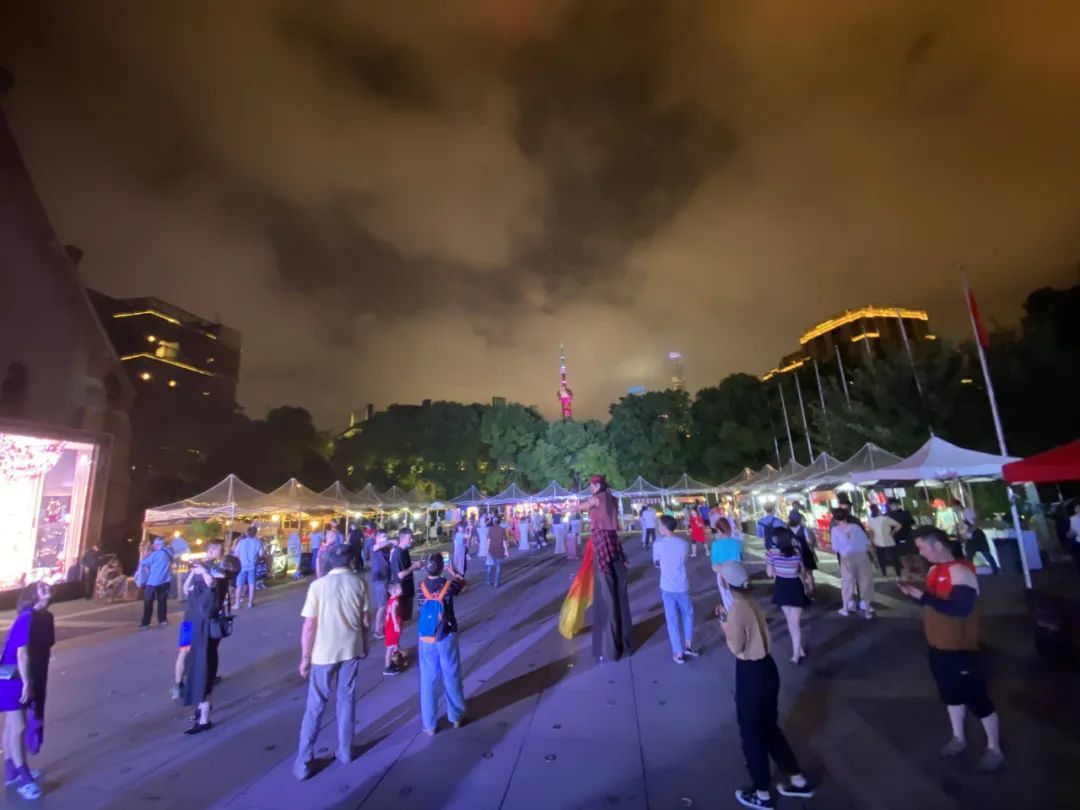 上海夜生活节的摊位算不算地摊？