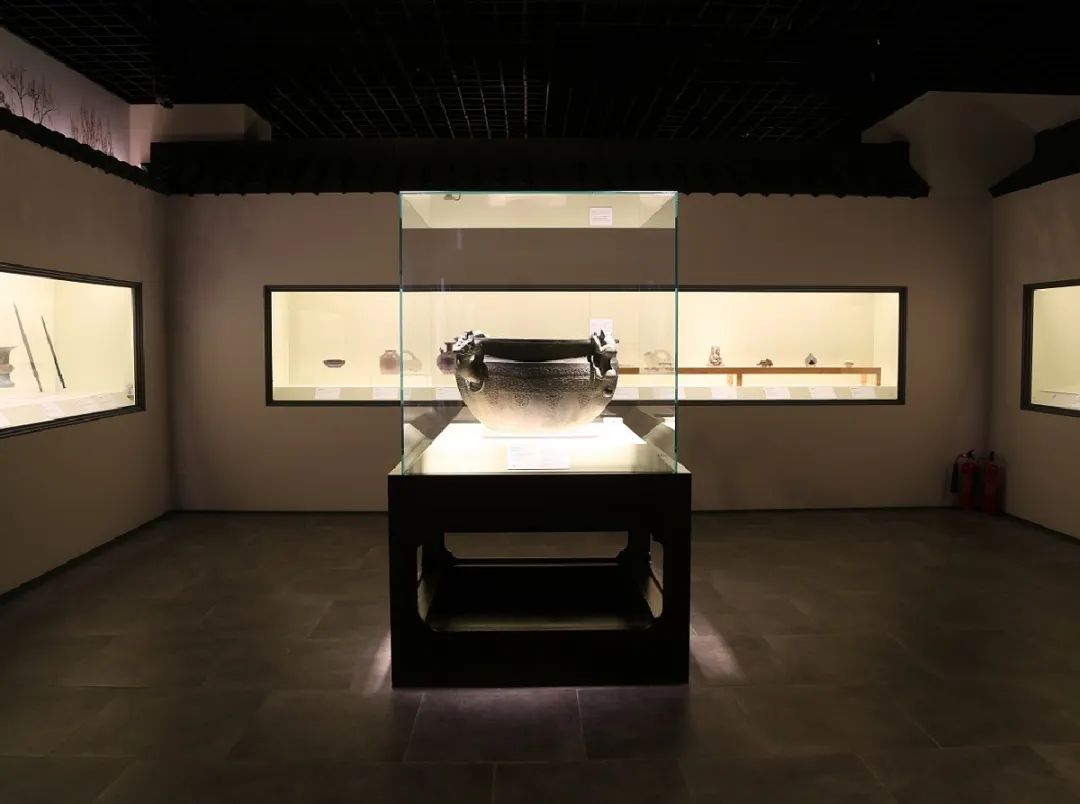 遗产视野丨何以见江南?——评“春风千里:江南文化艺术展” 遗产视野丨何以见江南?——评“春风千里:江南文化艺术展”