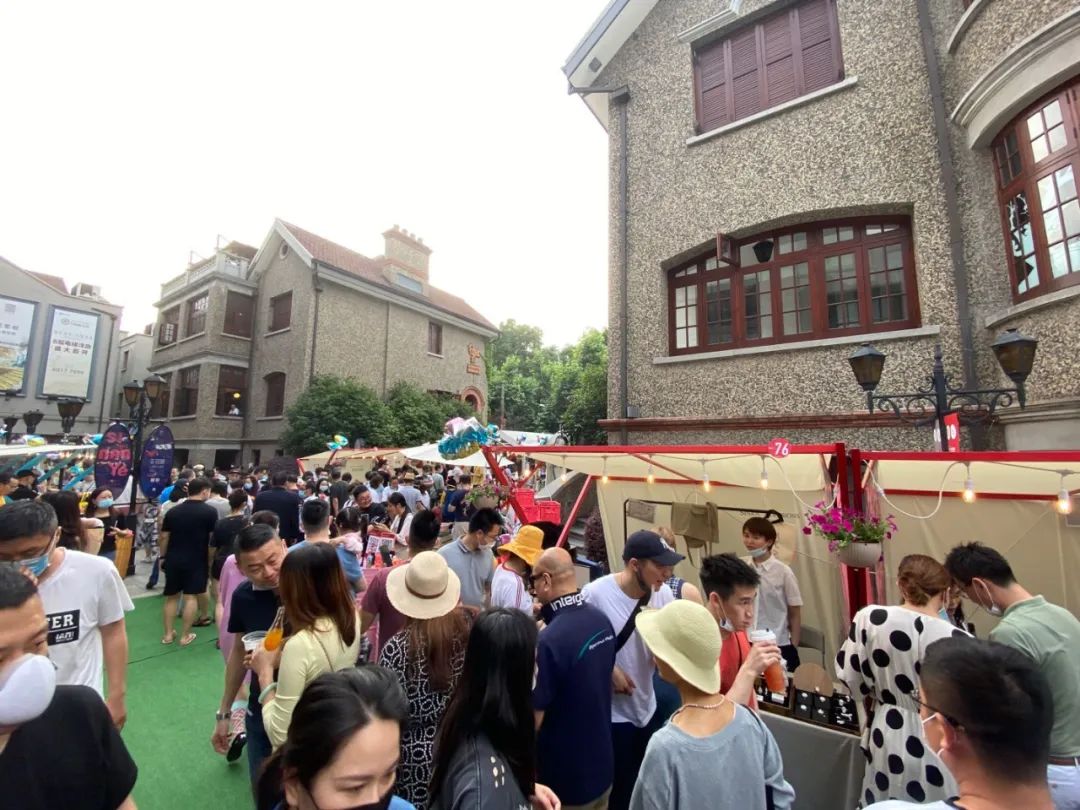上海夜生活节的摊位算不算地摊？