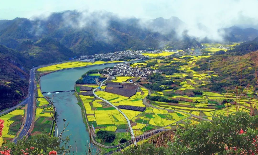 石楠：村庄 |《城市规划》编者絮语