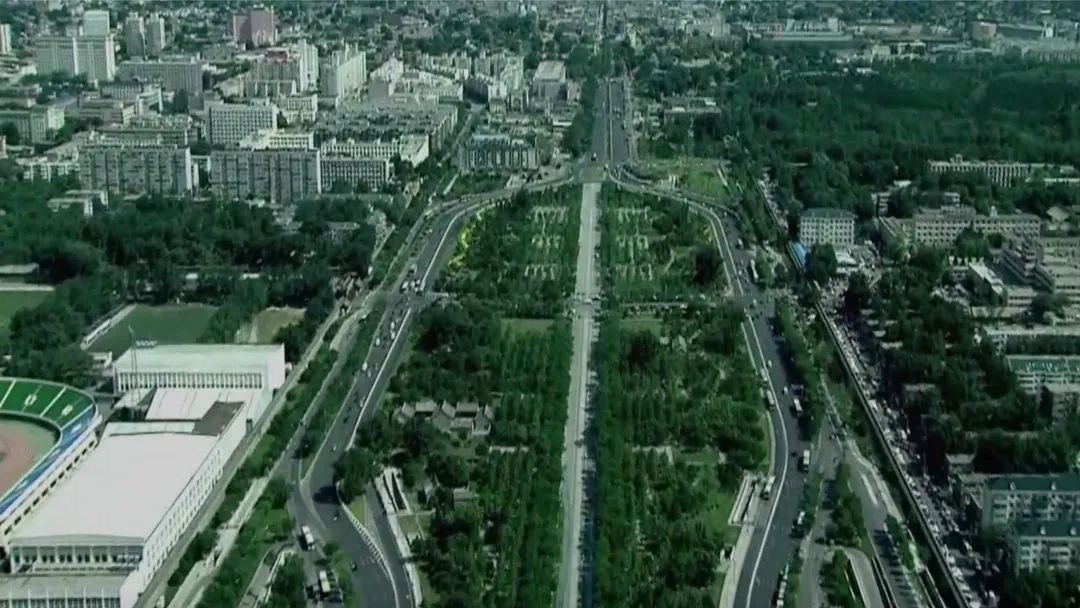 奥林匹克建筑群:古老中轴线上的新风景 奥林匹克建筑群:古老中轴线上的新风景