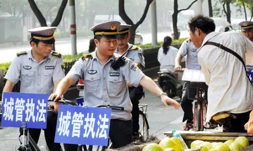 非正式经济:街头零散商摊空间研究(上) 非正式经济:街头零散商摊空间研究(上)